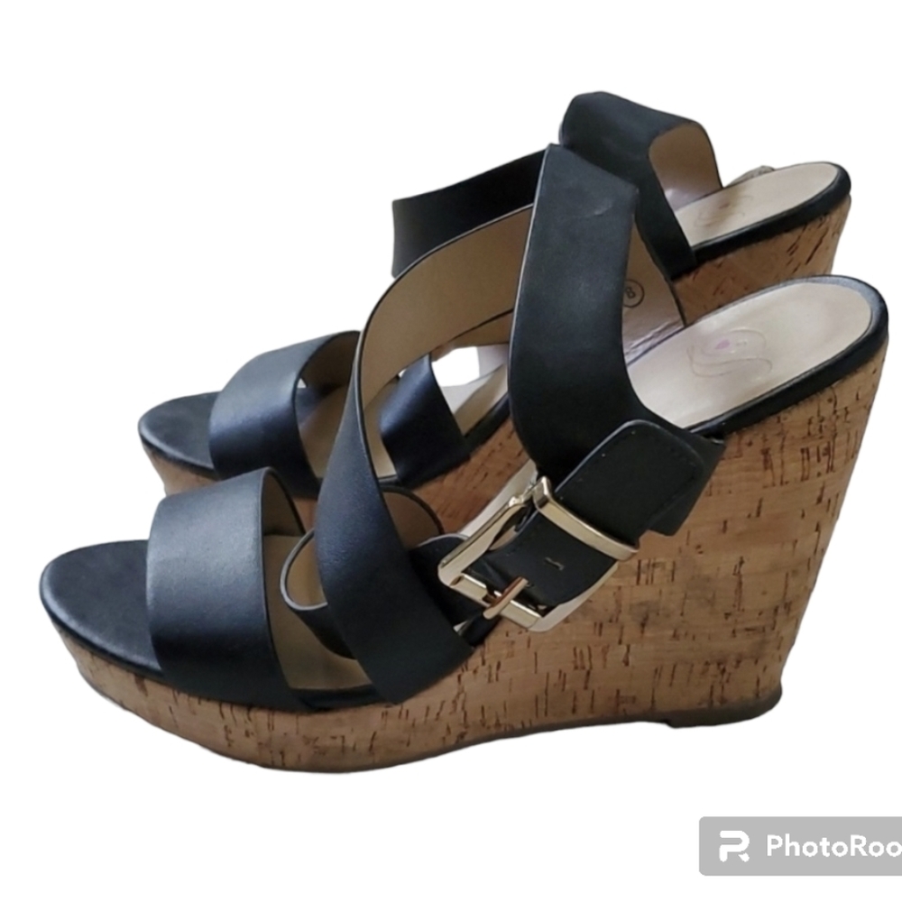 Wedge sandals